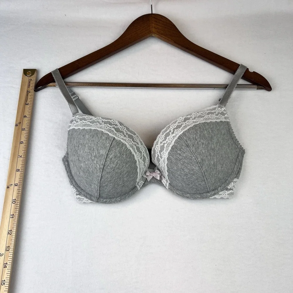 Victoria's Secret Plunge Gray & White Lace Trim Bow 34D